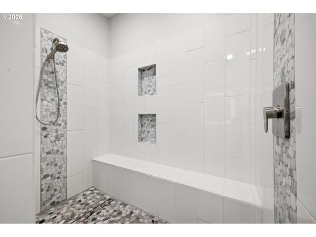 924 Nw 51ST St, Vancouver, WA 98663