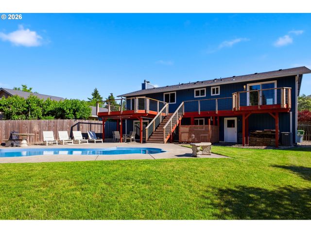 924 Nw 51ST St, Vancouver, WA 98663