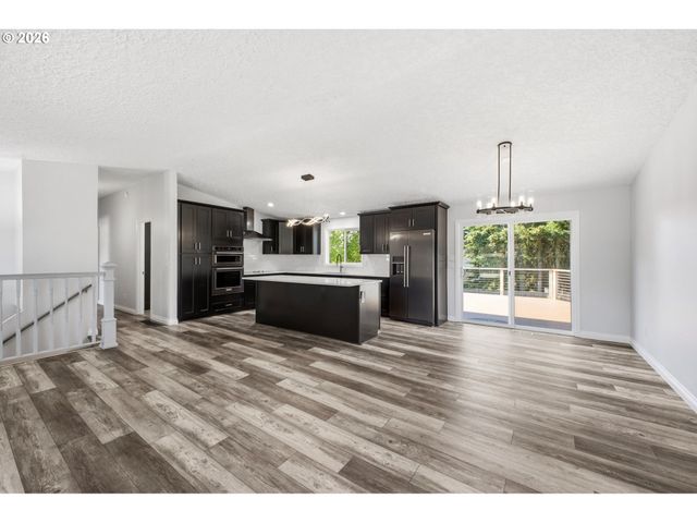 924 Nw 51ST St, Vancouver, WA 98663