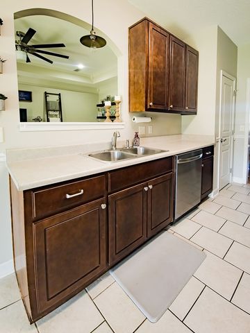 301 Ontario Dr., Dothan, AL 36301