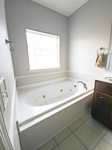 301 Ontario Dr., Dothan, AL 36301