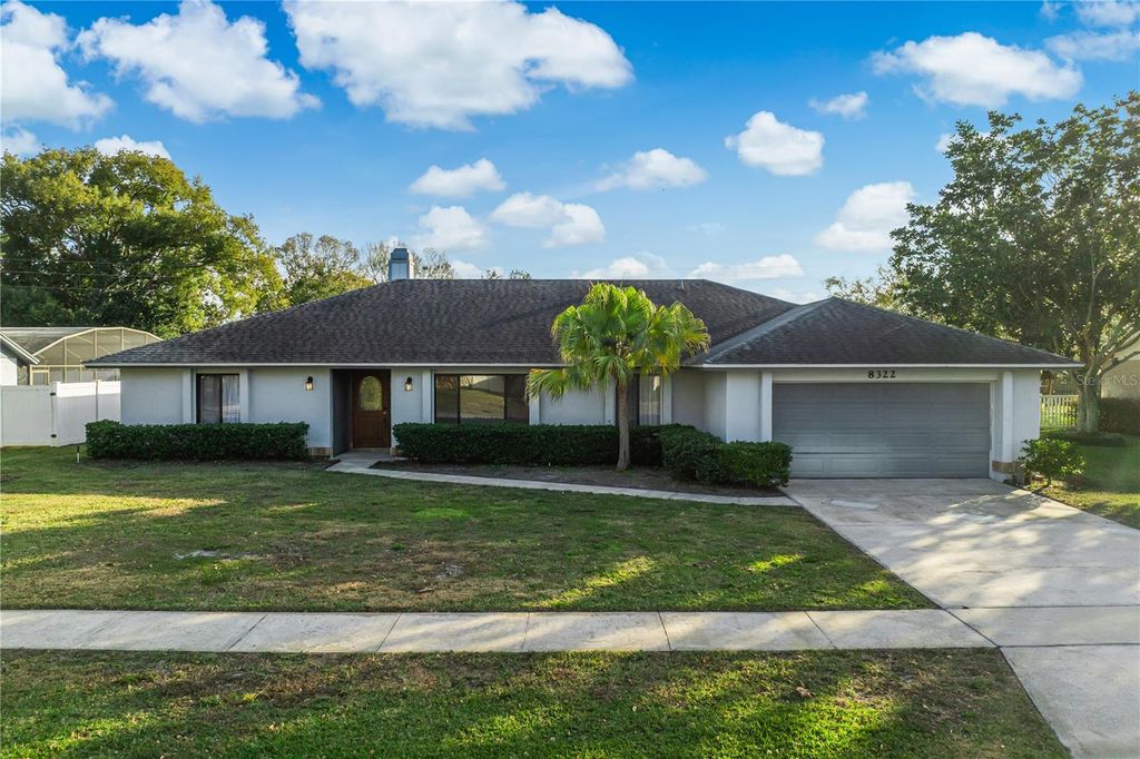 Image 1 of property listing at 8322 CROSSWICKS DRIVE, Orlando, FL 32819
