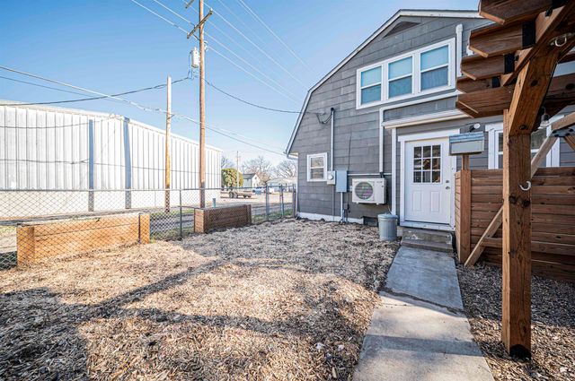 104 N Brown, Abilene, KS 67410