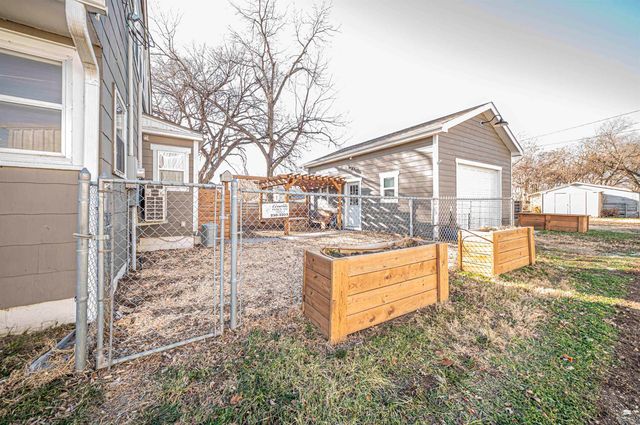 104 N Brown, Abilene, KS 67410