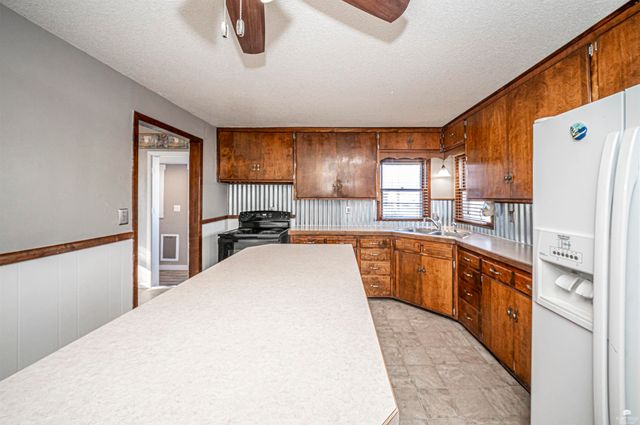 104 N Brown, Abilene, KS 67410