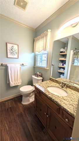 9026 Fayemont Dr, Mechanicsville, VA 23116