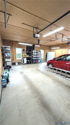 9026 Fayemont Dr, Mechanicsville, VA 23116