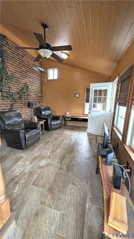 9026 Fayemont Dr, Mechanicsville, VA 23116