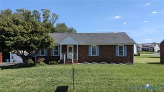 9026 Fayemont Dr, Mechanicsville, VA 23116
