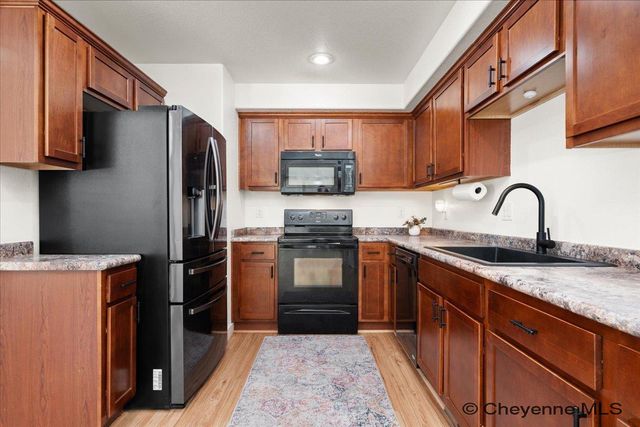 4016 FIRE WALKER TRL, Cheyenne, WY 82001