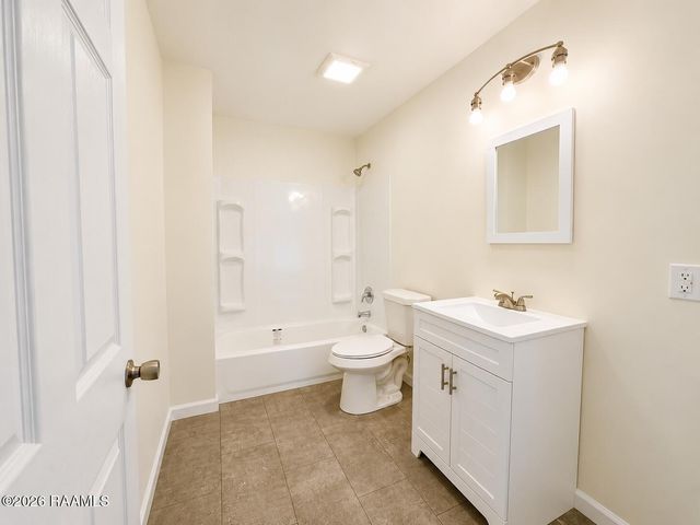 210 D Street, Duson, LA 70529
