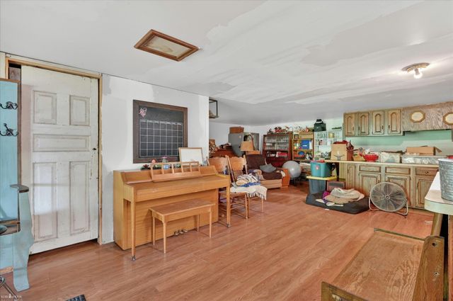 3477 Winegar Road, Perry Twp, MI 48872