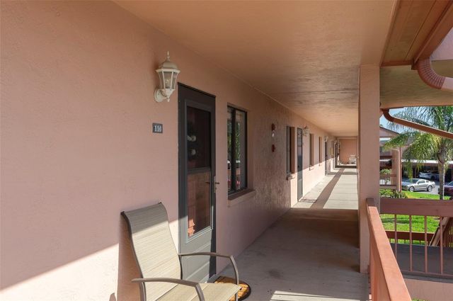 110 LAKESIDE COURT 110, Oldsmar, FL 34677