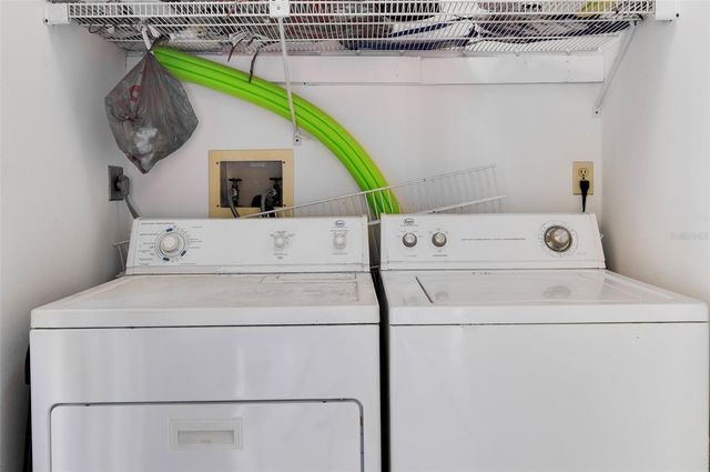 110 LAKESIDE COURT 110, Oldsmar, FL 34677