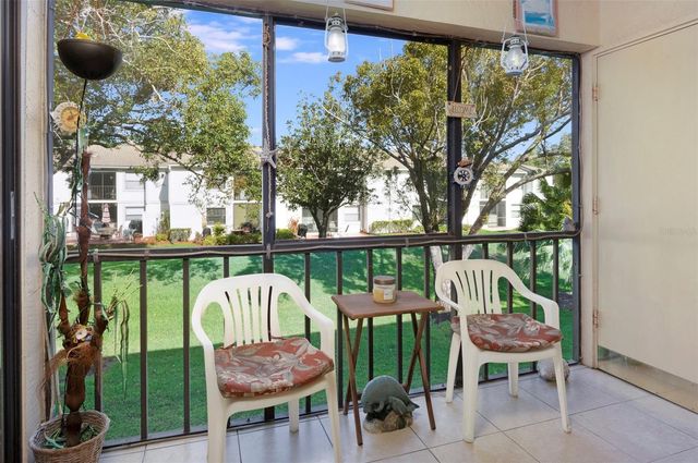 110 LAKESIDE COURT 110, Oldsmar, FL 34677