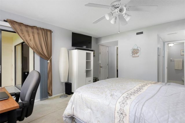 110 LAKESIDE COURT 110, Oldsmar, FL 34677