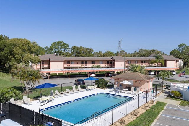 110 LAKESIDE COURT 110, Oldsmar, FL 34677