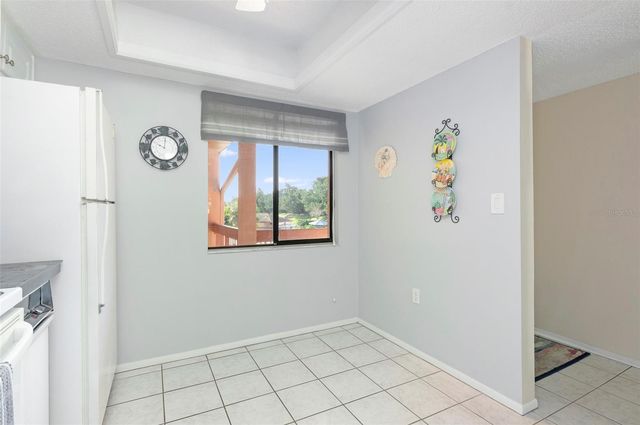 110 LAKESIDE COURT 110, Oldsmar, FL 34677