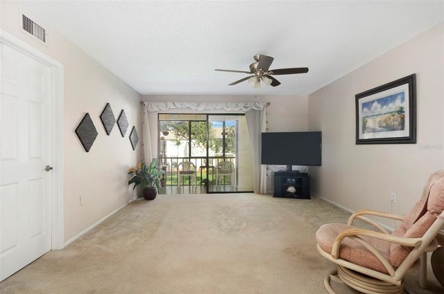 110 LAKESIDE COURT 110, Oldsmar, FL 34677