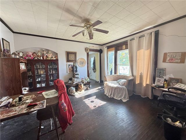 1302 Highland Avenue, New Castle, PA 16105