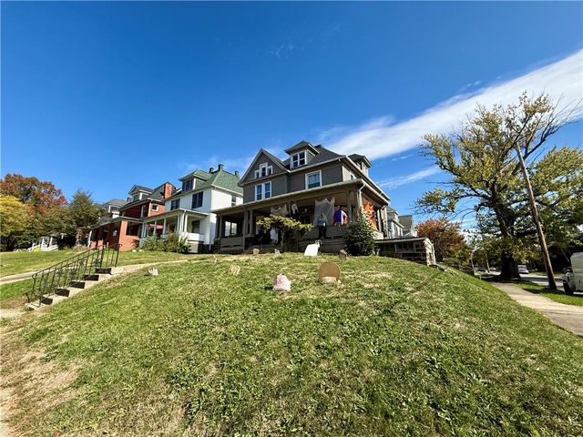 1302 Highland Avenue, New Castle, PA 16105