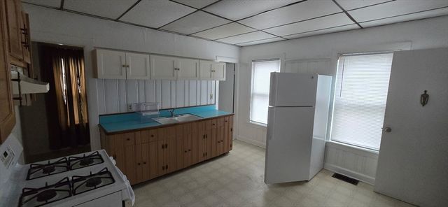 4 Harris Ave 1, Everett, MA 02149