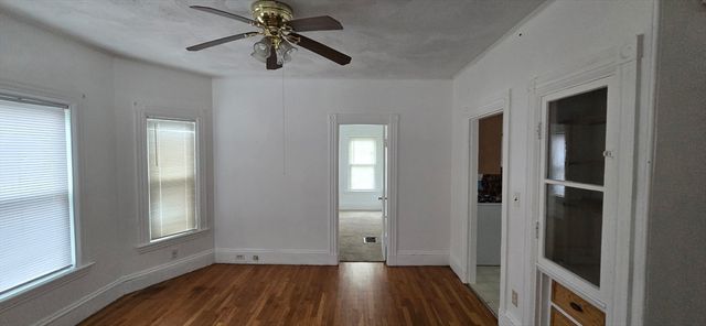 4 Harris Ave 1, Everett, MA 02149