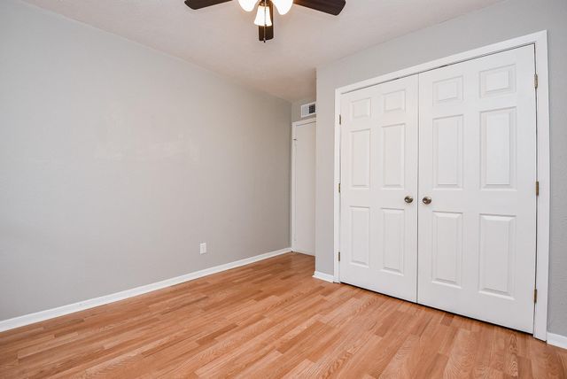 5000 Milwee Street 74, Houston, TX 77092