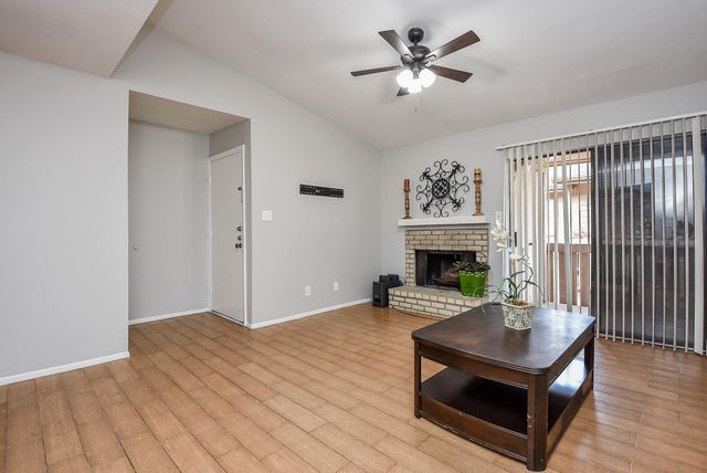 5000 Milwee Street 74, Houston, TX 77092