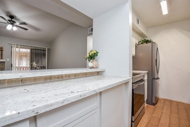 5000 Milwee Street 74, Houston, TX 77092