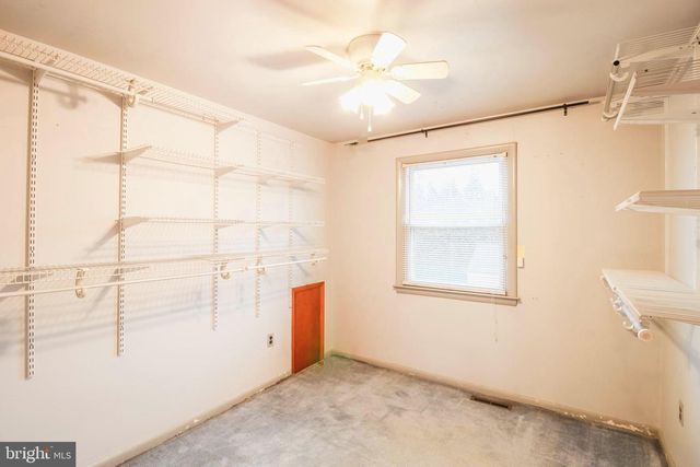 2400 CLEMENT AVE, Pennsauken, NJ 08109