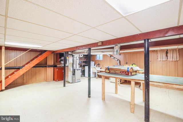 2400 CLEMENT AVE, Pennsauken, NJ 08109