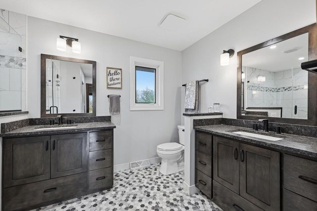 25610 Deer Ridge TRAIL, Waterford, WI 53185
