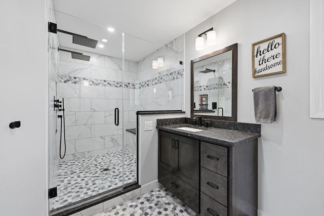 25610 Deer Ridge TRAIL, Waterford, WI 53185