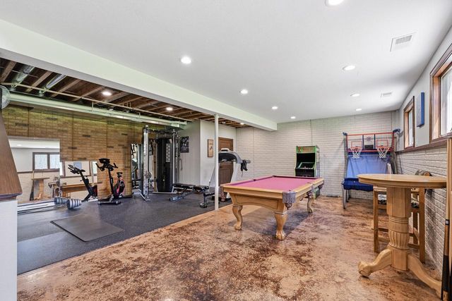 25610 Deer Ridge TRAIL, Waterford, WI 53185