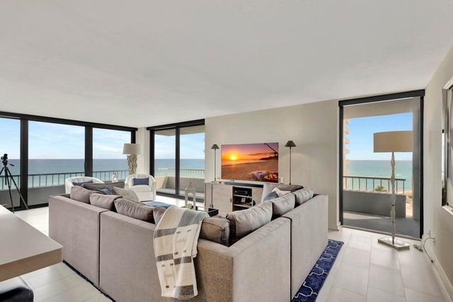 5550 N Ocean Drive 8a, Singer Island, FL 33404