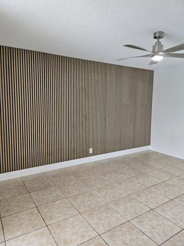 2472 NW 49th Ter 780, Pompano Beach, FL 33063