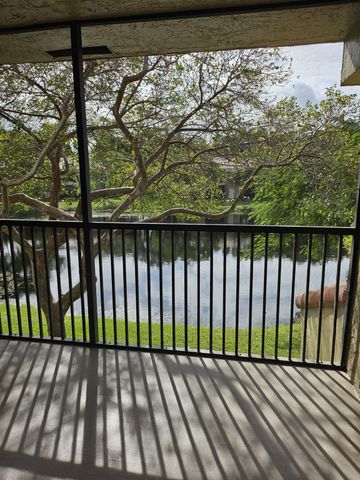 2472 NW 49th Ter 780, Pompano Beach, FL 33063