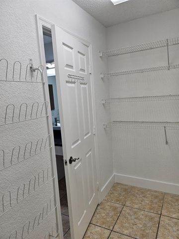 2472 NW 49th Ter 780, Pompano Beach, FL 33063