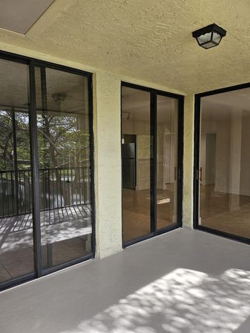 2472 NW 49th Ter 780, Pompano Beach, FL 33063