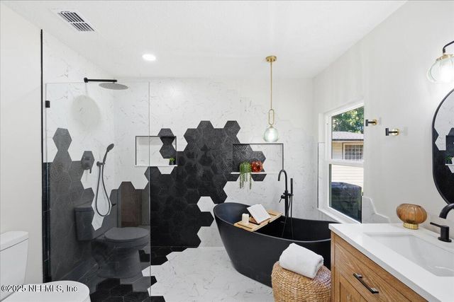 4886 HIGHWAY 17 S, Green Cove Springs, FL 32043