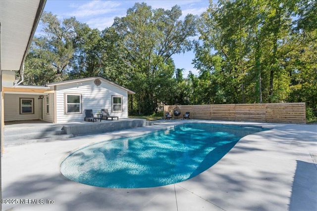 4886 HIGHWAY 17 S, Green Cove Springs, FL 32043