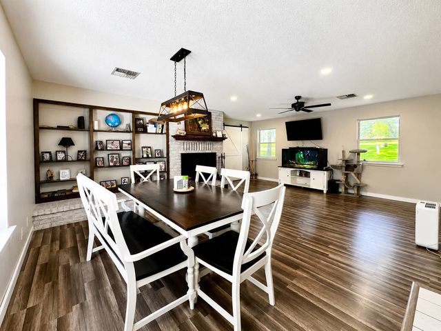 7761 Fm 2494, Athens, TX 75751