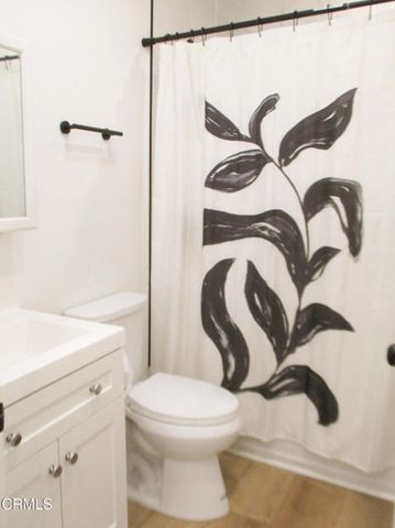 3332 Thorpe Avenue, Los Angeles, CA 90065