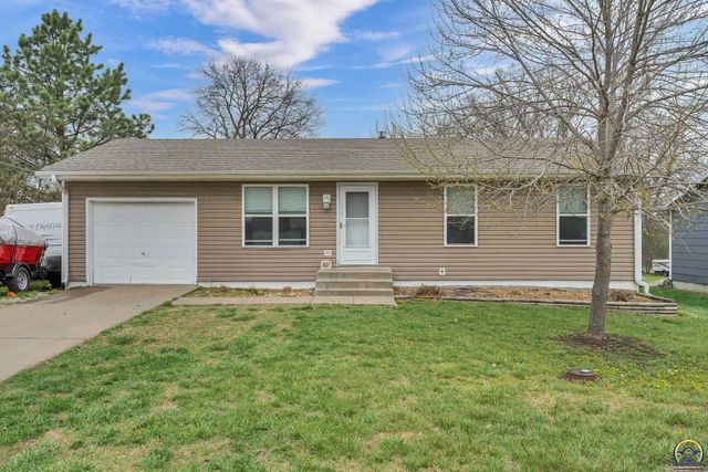 633 N 4th St, Carbondale, KS 66414