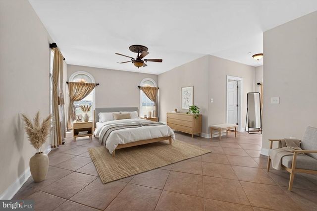 1165 LINE RD, Westminster, MD 21158