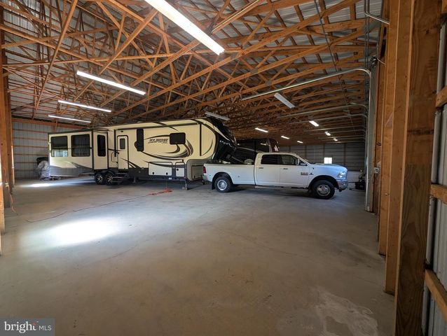 1165 LINE RD, Westminster, MD 21158