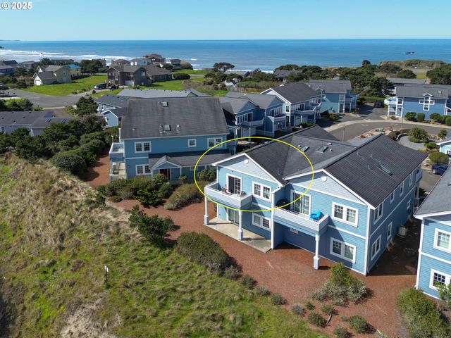 1327 VILLAGE Loop, Bandon, OR 97411