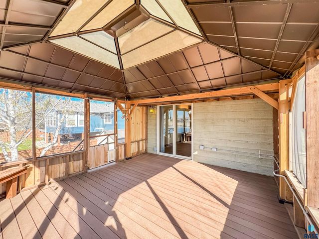 7317 W 66th St Street, Sioux Falls, SD 57106