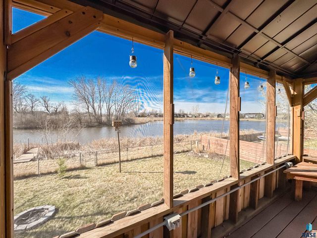 7317 W 66th St Street, Sioux Falls, SD 57106